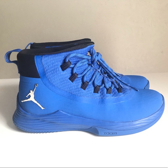 royal blue sneakers jordans